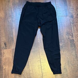 Like new mens Black Lululemon joggers in size Medium.